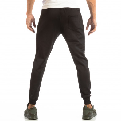 Pantaloni sport negri pentru bărbați cu detaliu verde it240818-89 4