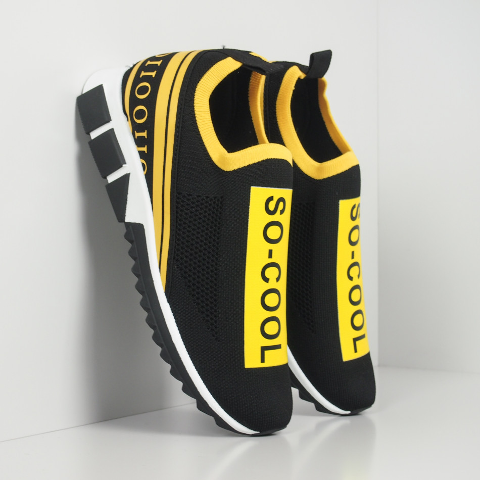 Adidași de bărbați Slip-on negri cu benzi galbene it260919-7