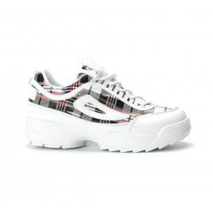 Pantofi sport de dama albi cu talpă Chunky - FASHIONMIX.RO Pantofi sport de dama albi cu talpă Chunky