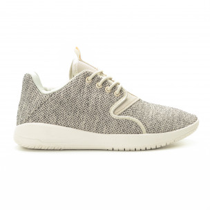 Adidași pentru bărbați din țesătură bej model ușor - FASHIONMIX.RO Adidași pentru bărbați din țesătură bej model ușor