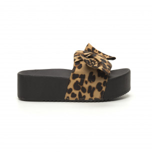Papuci de dama imprimeu leopard cu platformă - FASHIONMIX.RO Papuci de dama imprimeu leopard cu platformă