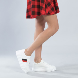 Pantofi sport albi cu decor pentru dama - FASHIONMIX.RO Pantofi sport albi cu decor pentru dama