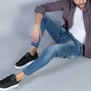 Blugi cargo de bărbați albaștri cu elastic și șiret - FASHIONMIX.RO Blugi cargo de bărbați albaștri cu elastic și șiret