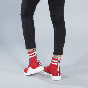 Pantofi sport de dama roșii tip șosetă cu accente - FASHIONMIX.RO Pantofi sport de dama roșii tip șosetă cu accente