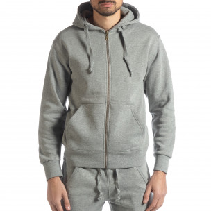 Hanorac basic pentru bărbați gri din bumbac - FASHIONMIX.RO Hanorac basic pentru bărbați gri din bumbac