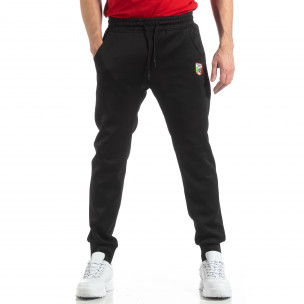 Pantaloni sport de bărbați Marshall Angel negri - FASHIONMIX.RO Pantaloni sport de bărbați Marshall Angel negri