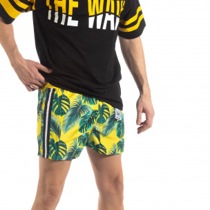 Costum de baie de bărbați galben cu imprimeu floral - FASHIONMIX.RO Costum de baie de bărbați galben cu imprimeu floral