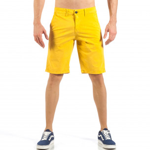 Pantaloni scurți de bărbați galbeni cu buzunare italiene - FASHIONMIX.RO Pantaloni scurți de bărbați galbeni cu buzunare italiene