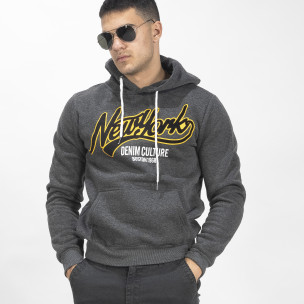 Hanorac de bărbați melanj gri cu buzunar tip marsupiu New York - FASHIONMIX.RO Hanorac de bărbați melanj gri cu buzunar tip marsupiu New York