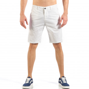 Pantaloni scurți basic de bărbați albi - FASHIONMIX.RO Pantaloni scurți basic de bărbați albi