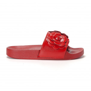 Papuci de dama roșii cu flori embosate - FASHIONMIX.RO Papuci de dama roșii cu flori embosate