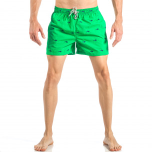 Costum de baie pentru bărbați verde cu rechini - FASHIONMIX.RO Costum de baie pentru bărbați verde cu rechini