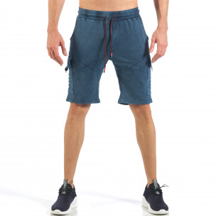 Pantaloni scurți de bărbați cu buzunare cargo în culoarea denim - FASHIONMIX.RO Pantaloni scurți de bărbați cu buzunare cargo în culoarea denim