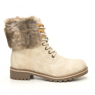 Botine de dama bej cu căptușeală și puf - FASHIONMIX.RO Botine de dama bej cu căptușeală și puf