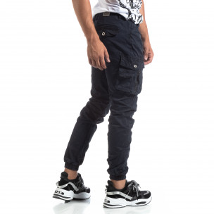Pantaloni bleumarin de bărbați cu buzunare cu fermoar - FASHIONMIX.RO Pantaloni bleumarin de bărbați cu buzunare cu fermoar