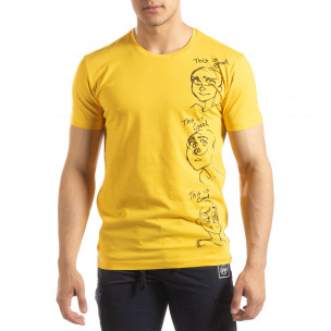 Tricou pentru bărbați galben cu imprimeu - FASHIONMIX.RO Tricou pentru bărbați galben cu imprimeu