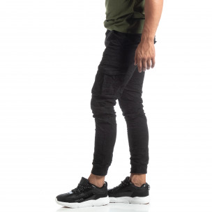 Pantaloni cargo șifonați negri pentru bărbați - FASHIONMIX.RO Pantaloni cargo șifonați negri pentru bărbați