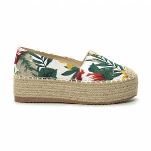 Espadrile de dama cu platformă și imprimeu floral - FASHIONMIX.RO Espadrile de dama cu platformă și imprimeu floral