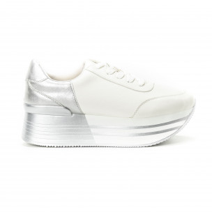 Pantofi sport cu platforma în argintiu-alb pentru dama - FASHIONMIX.RO Pantofi sport cu platforma în argintiu-alb pentru dama