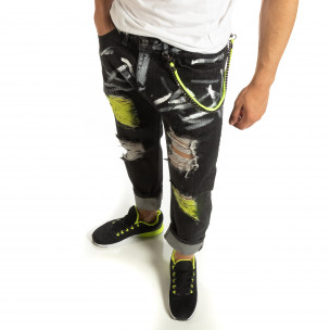 Blugi pentru bărbați negri cu multe efecte - FASHIONMIX.RO Blugi pentru bărbați negri cu multe efecte