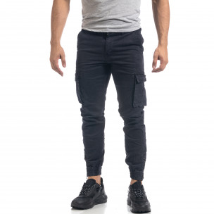 Pantaloni cargo de bărbați albaștri cu fermoare - FASHIONMIX.RO Pantaloni cargo de bărbați albaștri cu fermoare