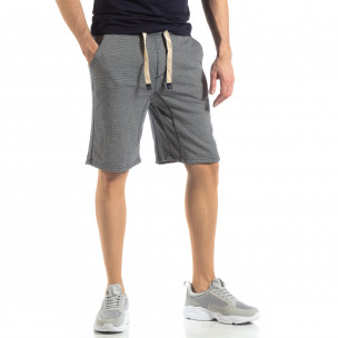 Pantaloni sport scurți albaștri cu dungi de bărbați - FASHIONMIX.RO Pantaloni sport scurți albaștri cu dungi de bărbați