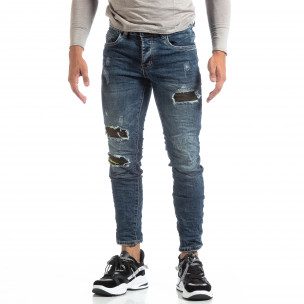 Blugi șifonați albaștri de bărbați cu patch-uri camuflaje - FASHIONMIX.RO Blugi șifonați albaștri de bărbați cu patch-uri camuflaje