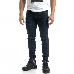 Blugi de bărbați în albastru închis cu efect șifonat Slim fit - FASHIONMIX.RO Blugi de bărbați în albastru închis cu efect șifonat Slim fit