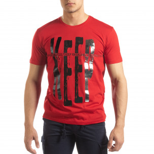 Tricou roșu pentru bărbați cu imprimeu - FASHIONMIX.RO Tricou roșu pentru bărbați cu imprimeu