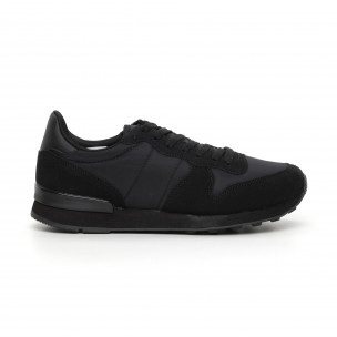 Adidași negri ușori pentru bărbați - FASHIONMIX.RO Adidași negri ușori pentru bărbați