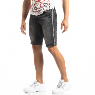 Bermude Washed negri de bărbați cu benzi - FASHIONMIX.RO Bermude Washed negri de bărbați cu benzi