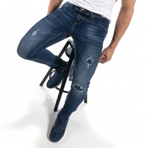 Blugi de bărbați albaștri cu patch-uri Slim fit - FASHIONMIX.RO Blugi de bărbați albaștri cu patch-uri Slim fit