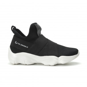 Adidași slip-on pentru bărbați din țesătură neagră - FASHIONMIX.RO Adidași slip-on pentru bărbați din țesătură neagră