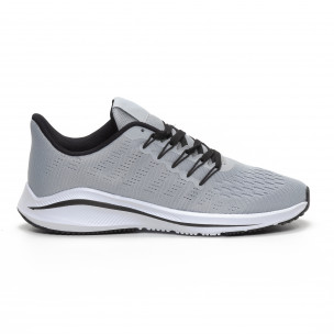 Adidași ușori de bărbați din țesătură gri deschis - FASHIONMIX.RO Adidași ușori de bărbați din țesătură gri deschis