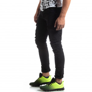 Pantaloni cargo negri drepți pentru bărbați - FASHIONMIX.RO Pantaloni cargo negri drepți pentru bărbați