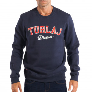 Bluză albastră de bărbați CROPP cu inscripție roșie - FASHIONMIX.RO Bluză albastră de bărbați CROPP cu inscripție roșie