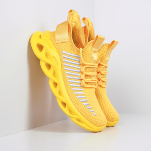 Adidași de bărbați Rogue galbeni - FASHIONMIX.RO Adidași de bărbați Rogue galbeni