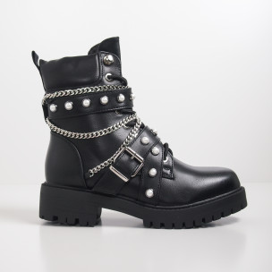 Botine de dama negre cu perle în stil Rock - FASHIONMIX.RO Botine de dama negre cu perle în stil Rock